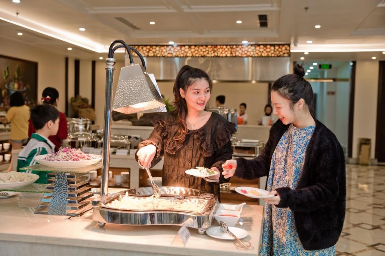 Luxury6 Hotel Mong Cai Zewnętrze zdjęcie