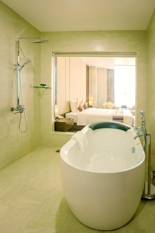 Luxury6 Hotel Mong Cai Zewnętrze zdjęcie